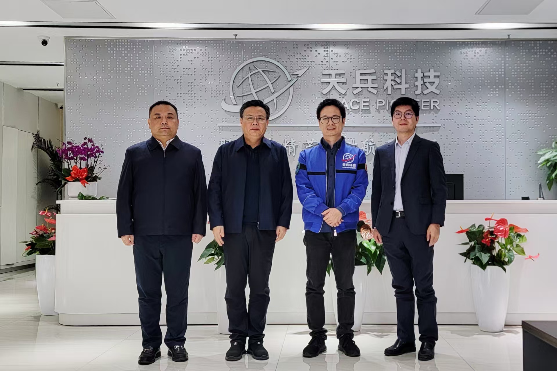 _cgi-bin_mmwebwx-bin_webwxgetmsgimg__&MsgID=7541140331066178826&skey=@crypt_c98d5b21_0d1b0005c0e372af75eab131d0c10431&mmweb_appid=wx_webfilehelper