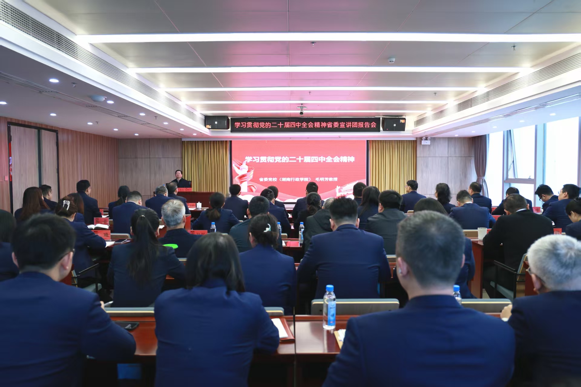 ΢��ͼƬ_20251205162718_323_155